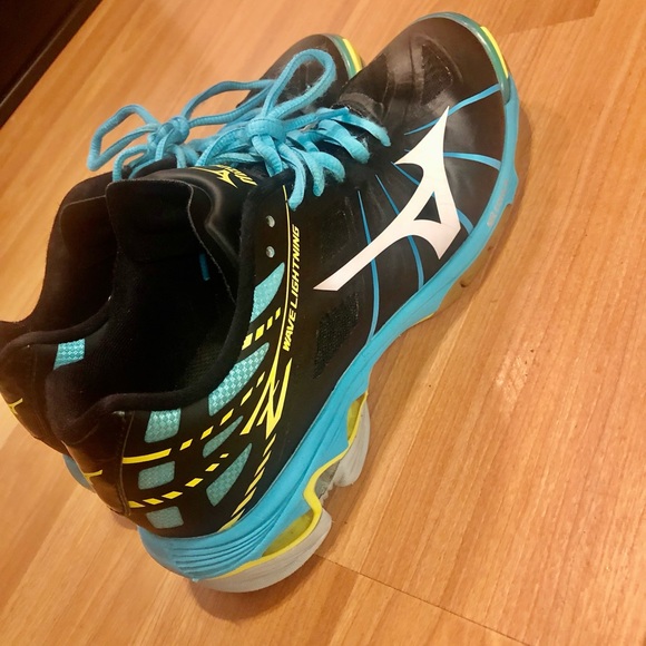 Mizuno Wave Lightning SR touch Excellent Condition size 9 athletic shoes - Picture 6 of 9